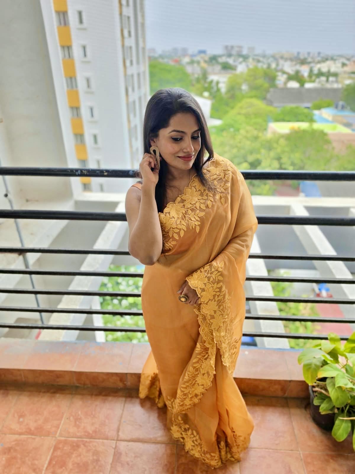 Zari Begum