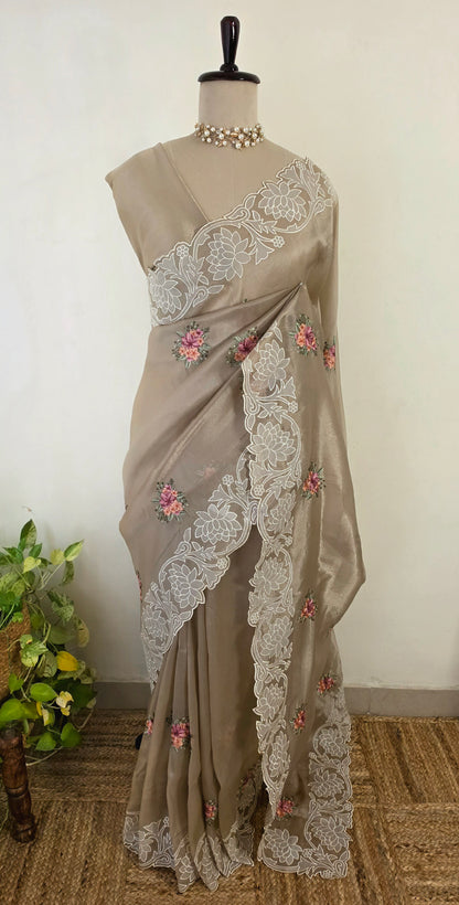Beige 4